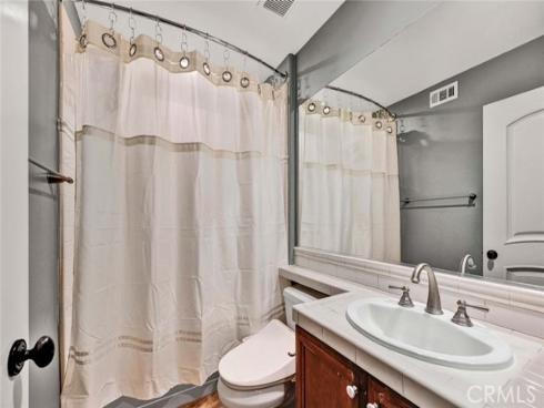 1407 Williamsburg St Street, Tustin, CA