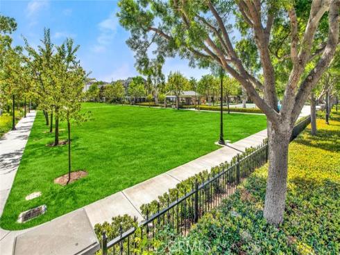1407 Williamsburg St Street, Tustin, CA