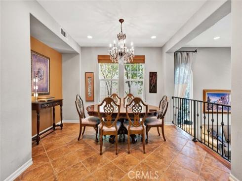 1407 Williamsburg St Street, Tustin, CA