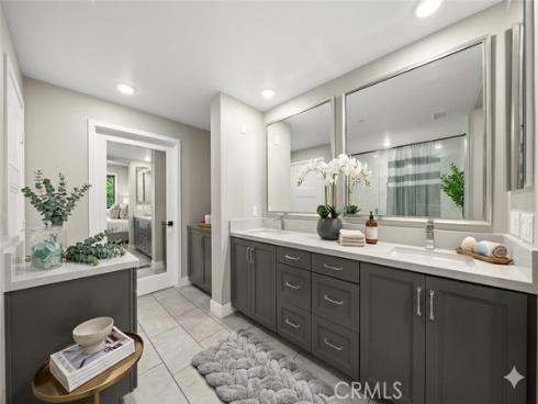 16235 Dawn Way 204 , Tustin, CA
