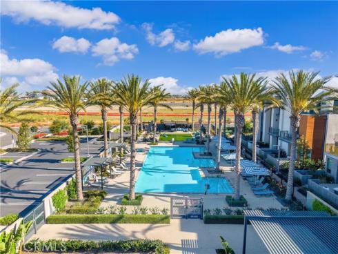 16235 Dawn Way 204 , Tustin, CA