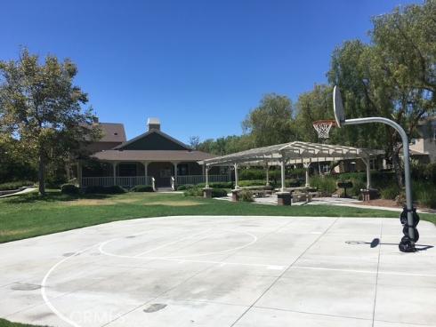 284 Tustin Field Drive, Tustin, CA