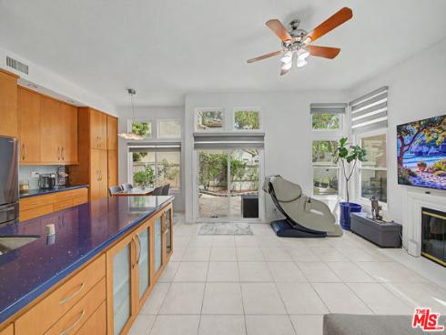 10884 Kimball Place, Tustin, CA