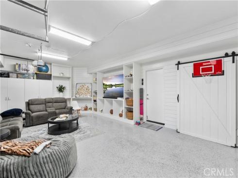 12775 Crawford , Tustin, CA