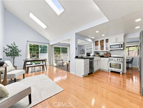 2142  Fallen Leaf  , Tustin, CA