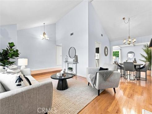 2142  Fallen Leaf  , Tustin, CA