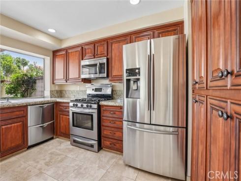 2521 Avenita Alpera , Tustin, CA