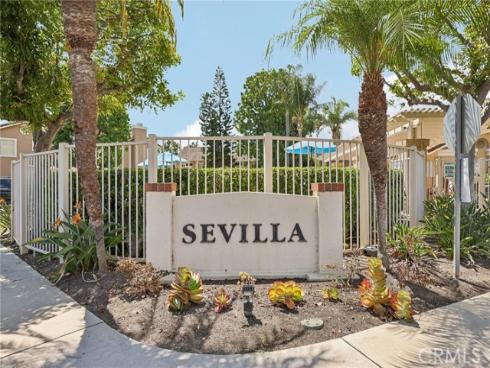2521 Avenita Alpera , Tustin, CA