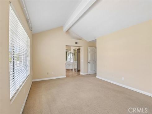 2521 Avenita Alpera , Tustin, CA