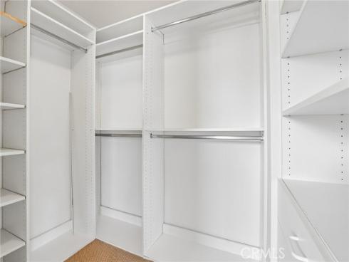 2521 Avenita Alpera , Tustin, CA