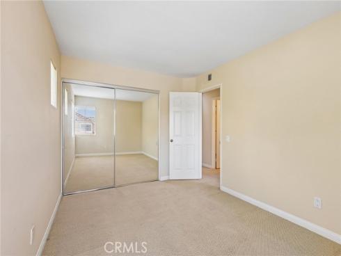 2521 Avenita Alpera , Tustin, CA