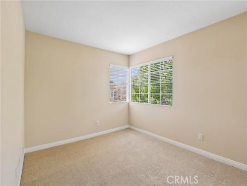 2521 Avenita Alpera , Tustin, CA