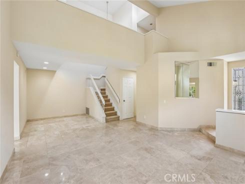 2521 Avenita Alpera , Tustin, CA