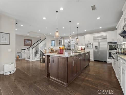 220  Barnes  , Tustin, CA