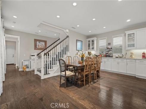 220  Barnes  , Tustin, CA
