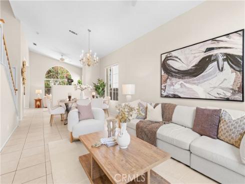 11625 Maynard Avenue, Tustin, CA