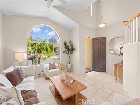 11625 Maynard Avenue, Tustin, CA