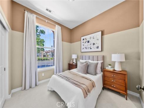 15240 Severyns Road, Tustin, CA