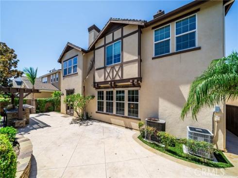15240 Severyns Road, Tustin, CA