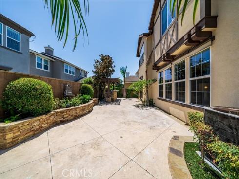 15240 Severyns Road, Tustin, CA