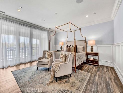 8 Stafford Place, Tustin, CA