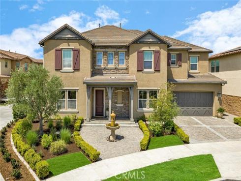 8 Stafford Place, Tustin, CA