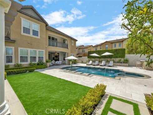 8 Stafford Place, Tustin, CA