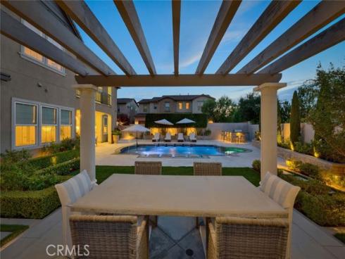 8 Stafford Place, Tustin, CA