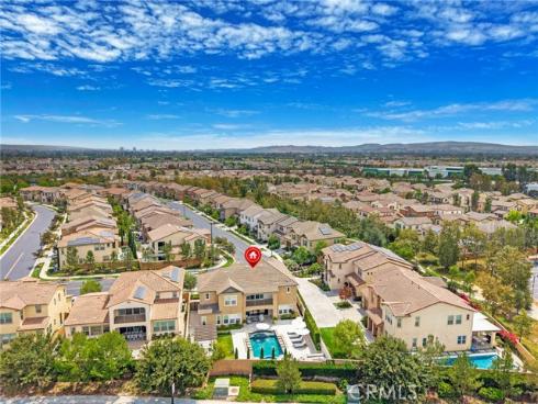 8 Stafford Place, Tustin, CA