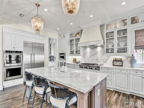 8 Stafford Place, Tustin, CA
