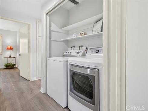 1159 E 1st , Tustin, CA