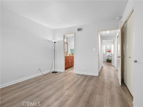 1159 E 1st , Tustin, CA
