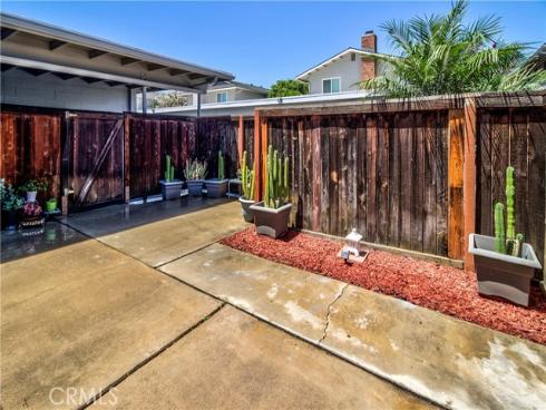 1159 E 1st , Tustin, CA