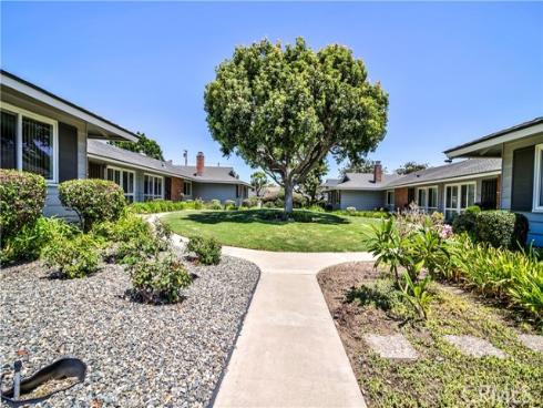1159 E 1st , Tustin, CA