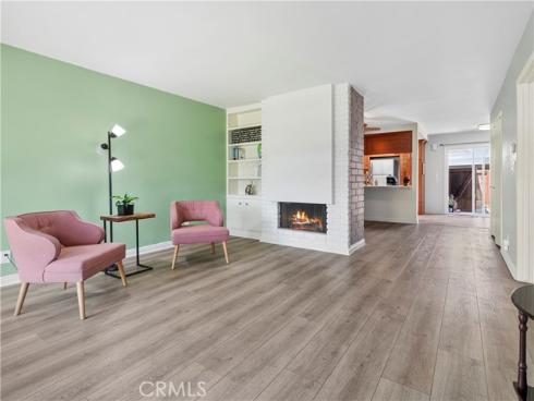 1159 E 1st , Tustin, CA