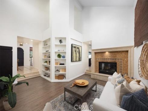 14272 Livingston , Tustin, CA