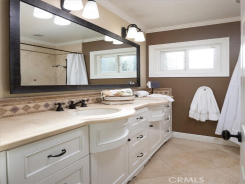 14272 Livingston , Tustin, CA