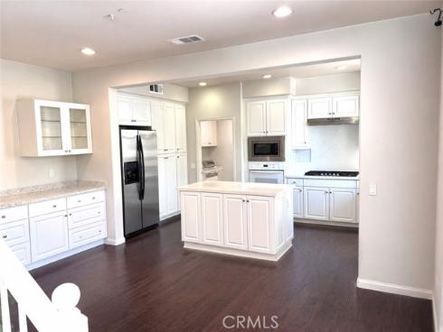 15563 Jasmine Place, Tustin, CA