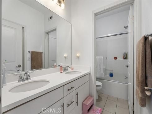 1487 Montgomery , Tustin, CA