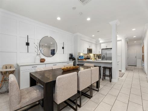 1487 Montgomery , Tustin, CA