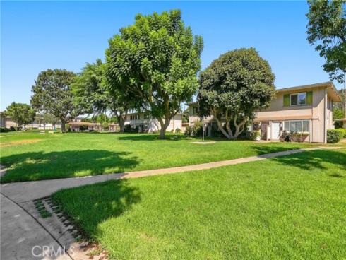 648 W Main D , Tustin, CA
