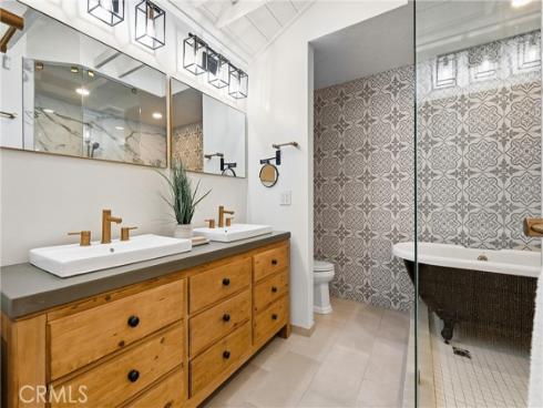 17515 Via Lindo , Tustin, CA