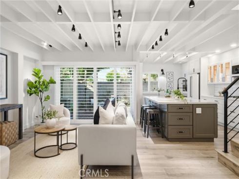 17515 Via Lindo , Tustin, CA