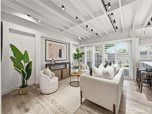 17515 Via Lindo , Tustin, CA