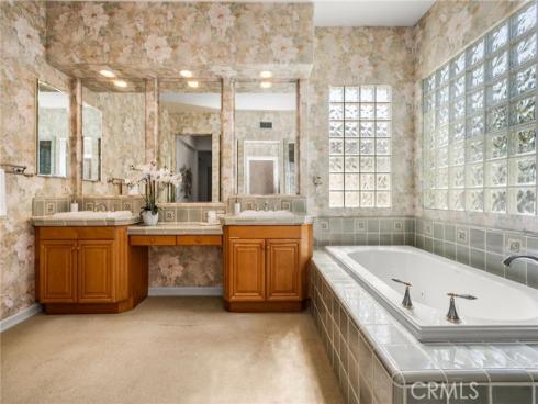 11739 Willard Avenue, Tustin, CA