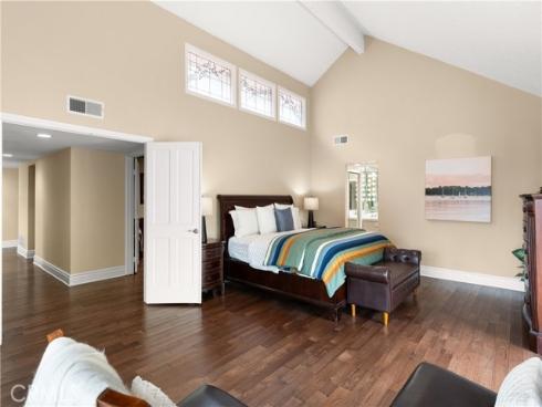 18811 Ridgeview Circle, Villa Park, CA