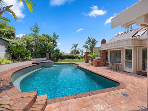 18811 Ridgeview Circle, Villa Park, CA