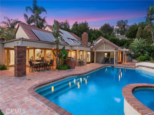 18811 Ridgeview Circle, Villa Park, CA