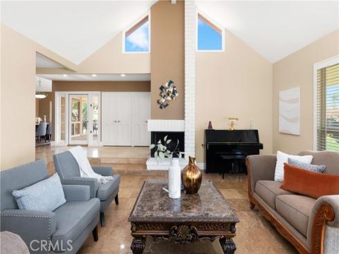 18811 Ridgeview Circle, Villa Park, CA