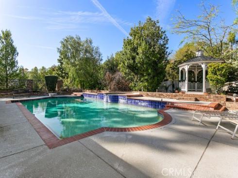 19111 Ridgeview Road, Villa Park, CA